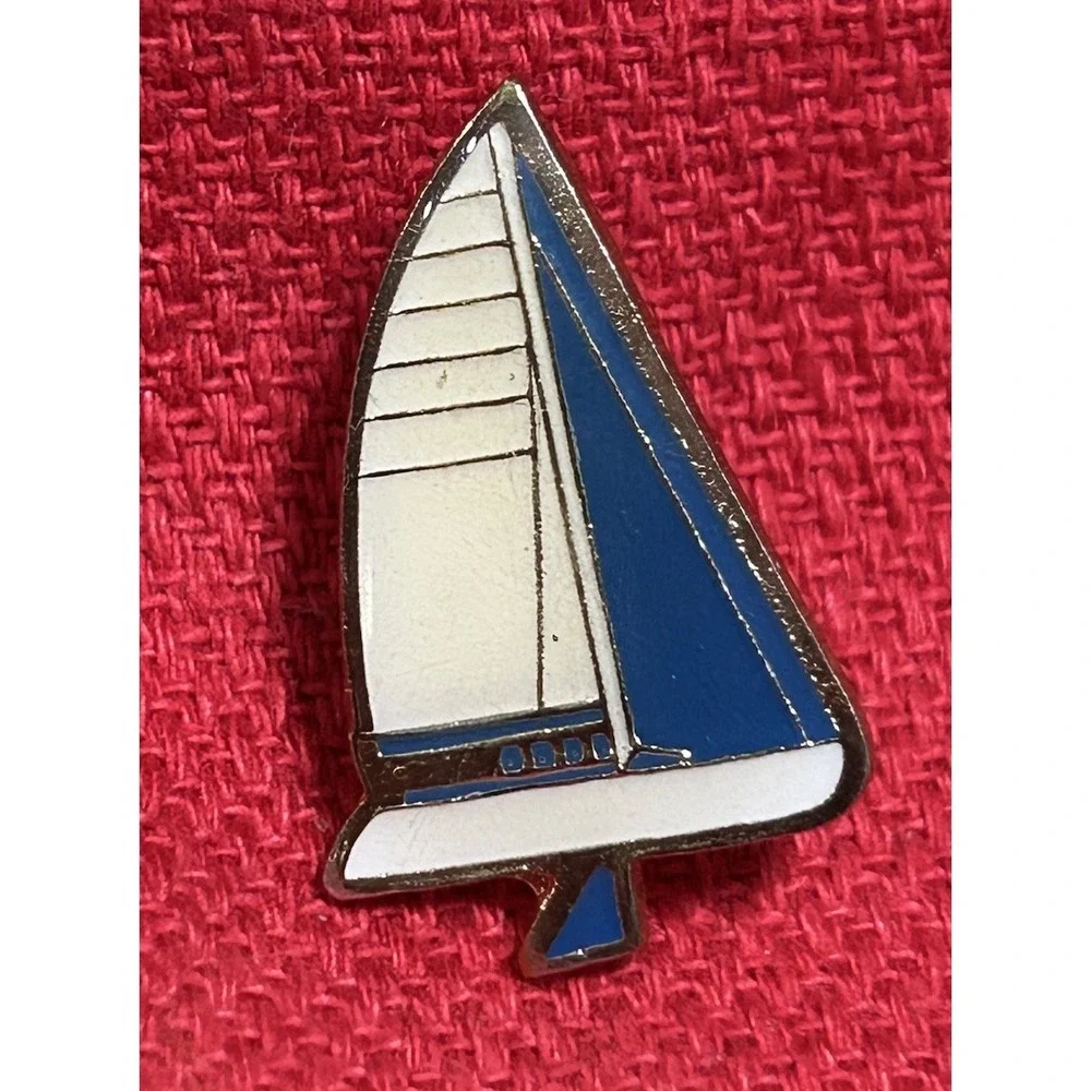 Vintage Blue White Painted Sailboard Tie Lapel Pin 1.12